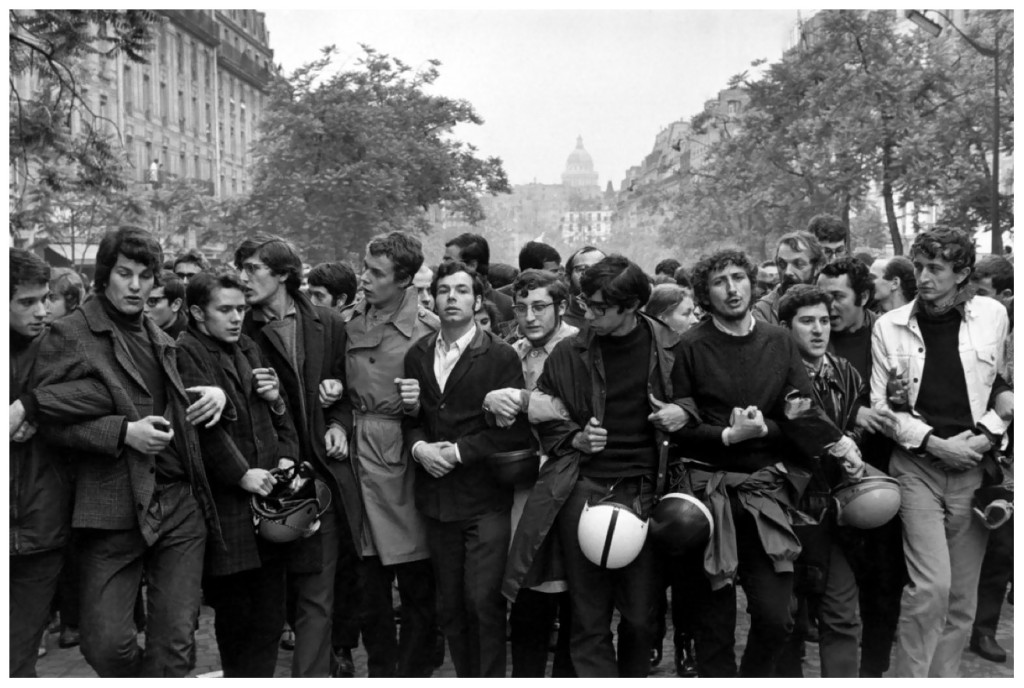 henri-cartier-bresson-student-demonstration-paris-1968